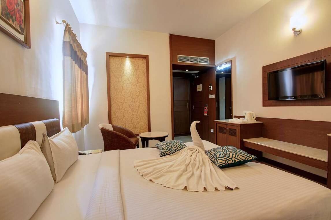 Hotel Prince Gardens Coimbatore Eksteriør bilde