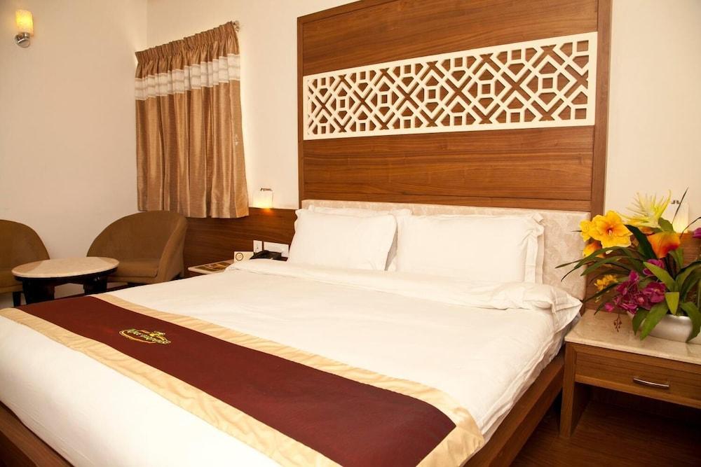 Hotel Prince Gardens Coimbatore Eksteriør bilde