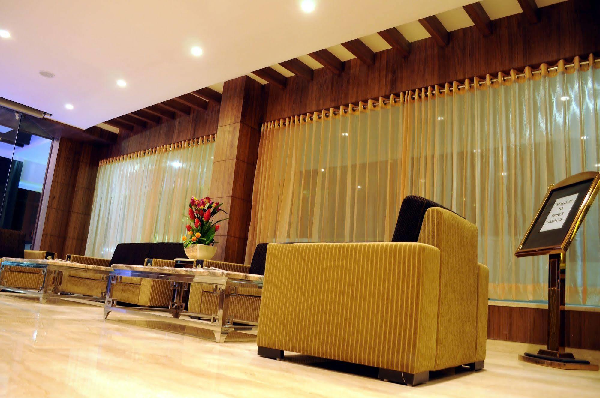 Hotel Prince Gardens Coimbatore Eksteriør bilde