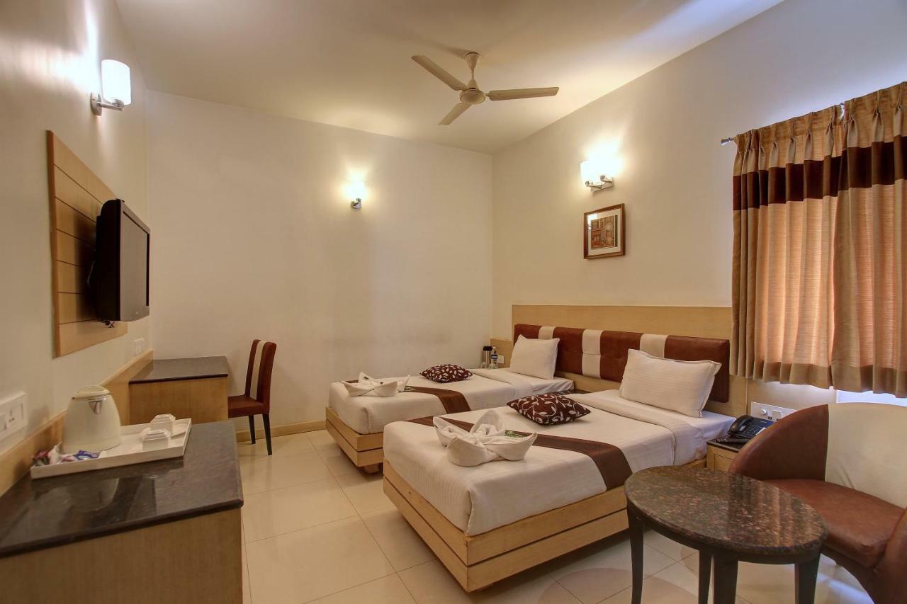 Hotel Prince Gardens Coimbatore Eksteriør bilde