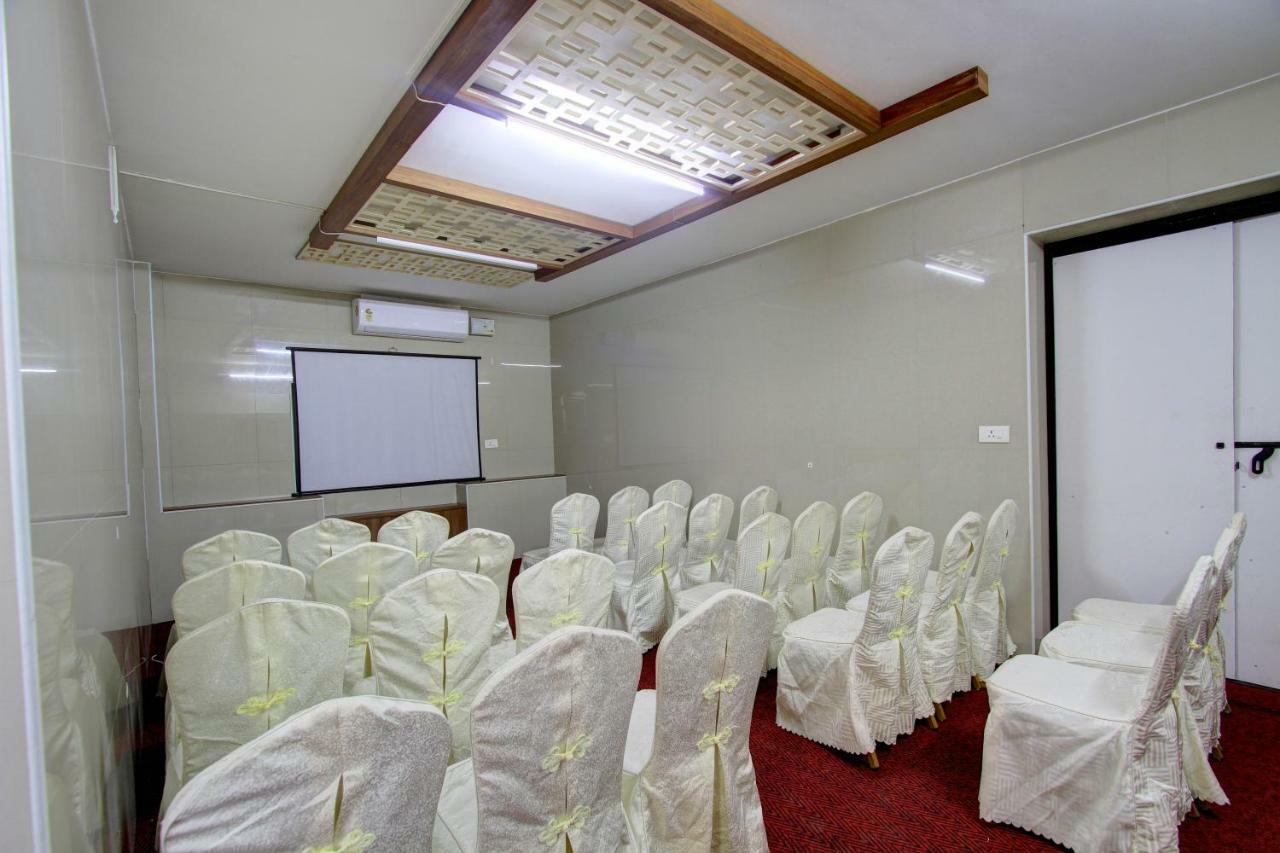 Hotel Prince Gardens Coimbatore Eksteriør bilde