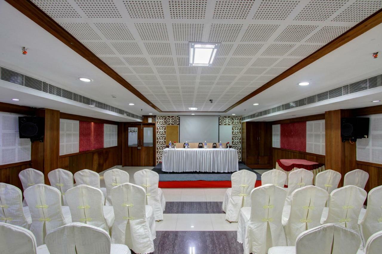 Hotel Prince Gardens Coimbatore Eksteriør bilde